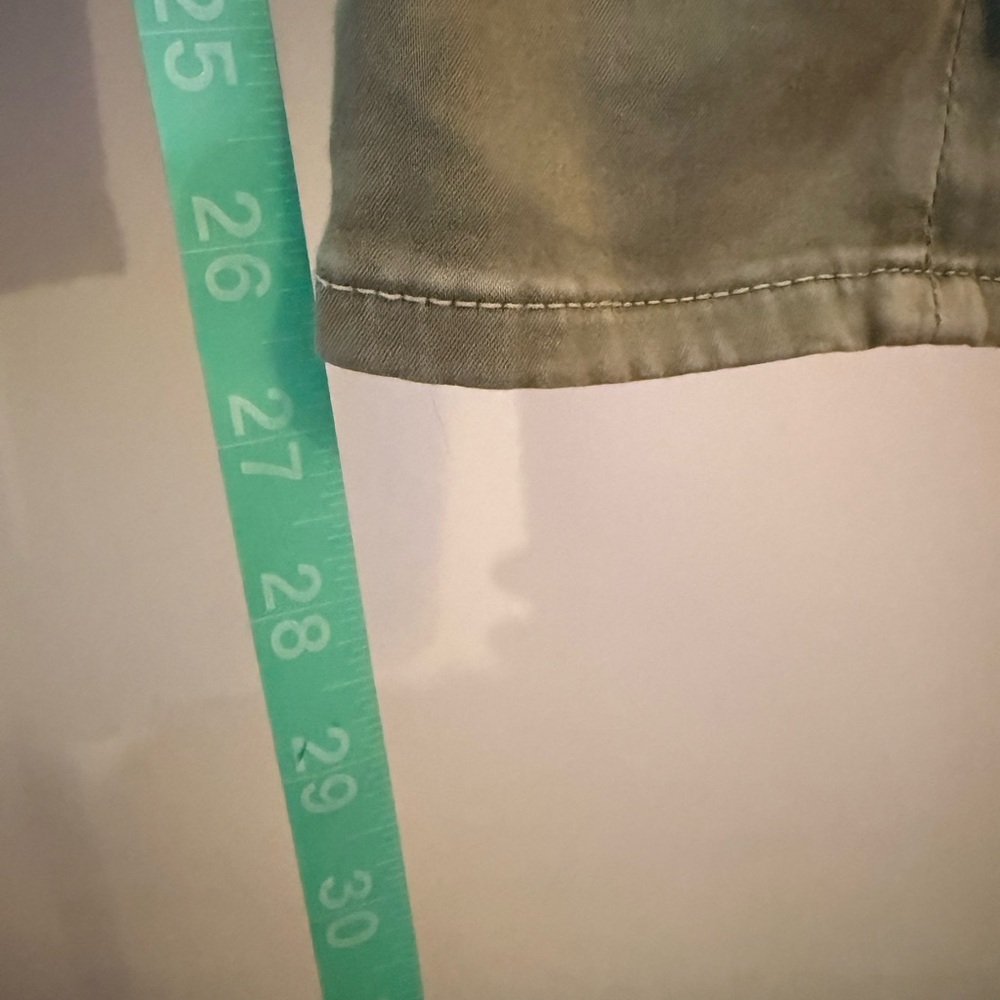 AG Adriano Goldschmied “The Farrah High-rise Skinny Crop” - Picture 9 of 9
